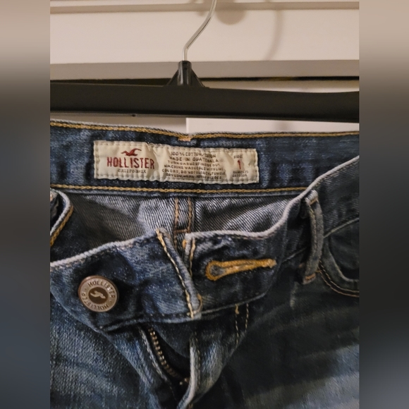 Mini Hollister Jean Shorts - Picture 3 of 4